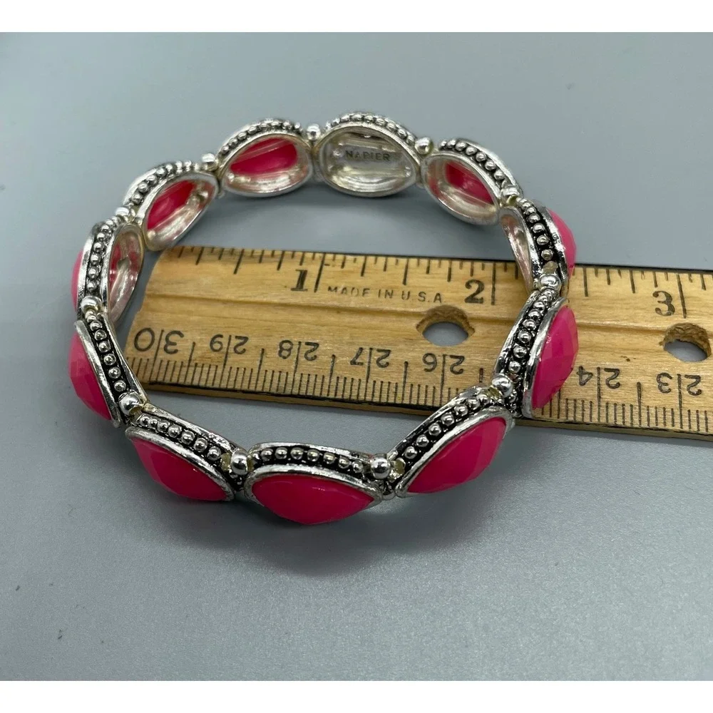 Napier‎ Pink Teardrop Faceted Stone Stretch Bracelet Silver Tone Beaded Detail